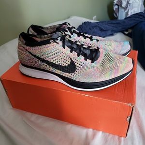 Nike flyknit racer OG multi-color flat lace
